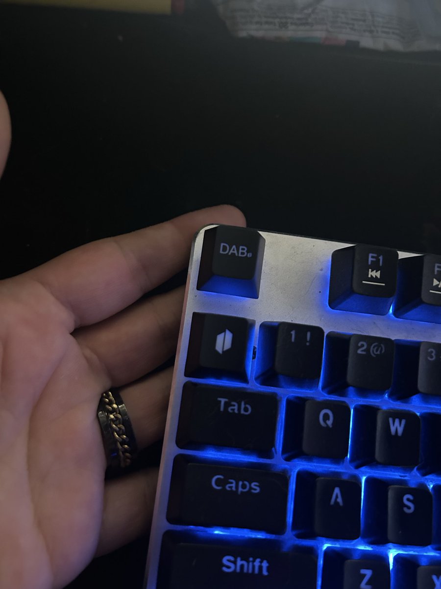 maddi1599's tweet photo. new fav edition to the gaming setup 🥹 we stan @puffco in this household
shoutout for hooking up my dispo with free goodies https://t.co/XgrrgqxP97