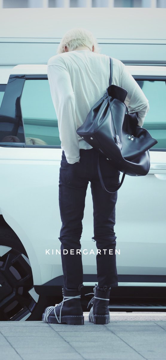 kin_718's tweet photo. 2026.07.25
인천공항 태민💛🤍🖤✨

#태민 #TAEMIN #テミン #泰民 https://t.co/iaXxvoT7QL