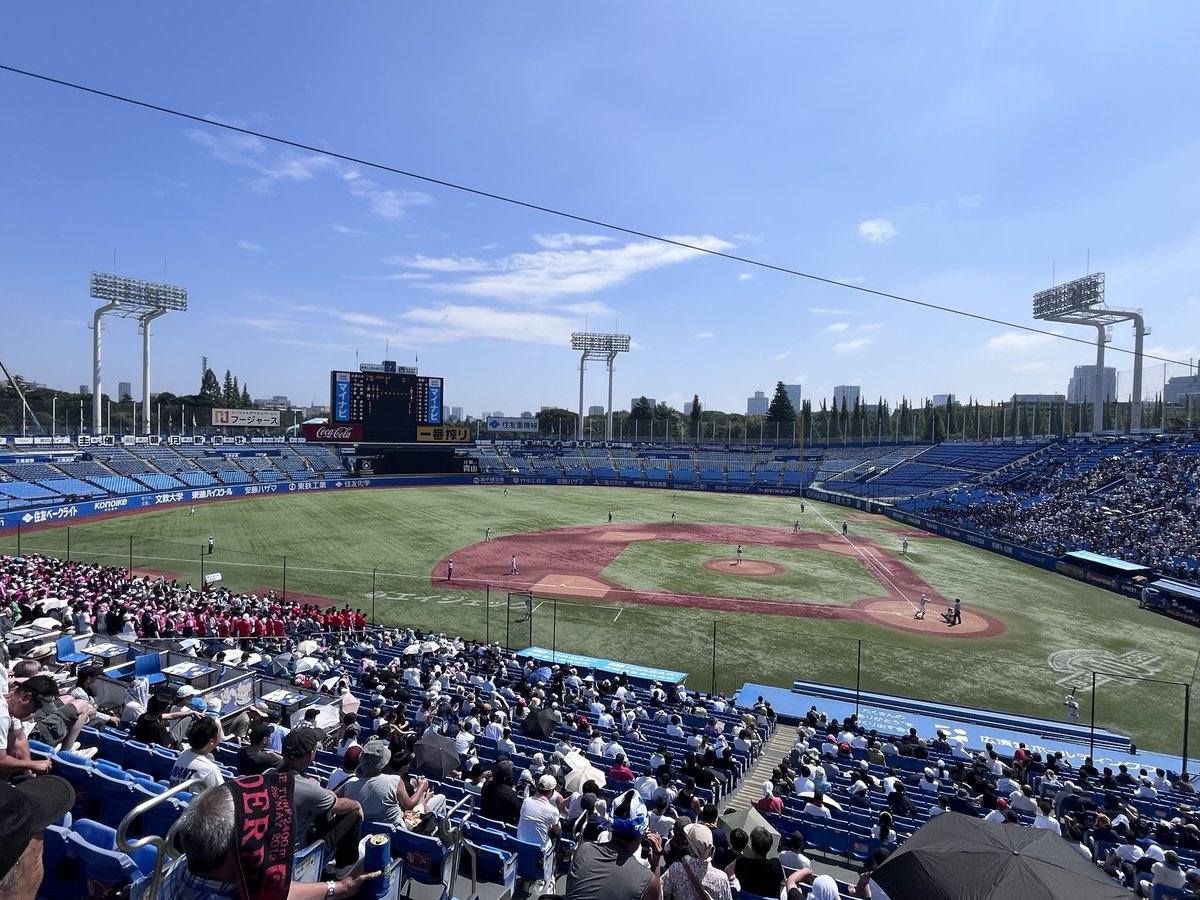 teebee83348248's tweet photo. 神宮着。今日はここから〜
東東京予選準決勝⚾️⚾️
関東一🆚目黒日大
帝京🆚二松学舎
高校生、最後の夏、どっちのチームもがんばれ〜⚾️⚾️
暑すぎる… https://t.co/70aV1vtXTU