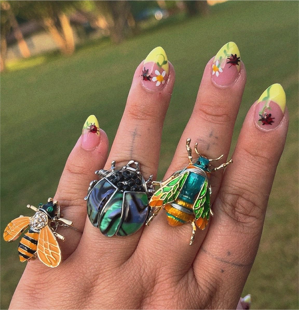 tori ☻ | 🐞 tweet media
