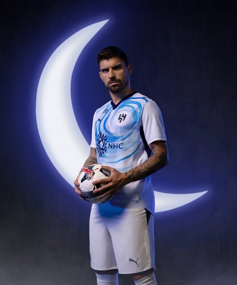 lluuzl0's tweet photo. مازان طقم الهلال الا علييييك
خطططططططييييييير🤯🩵🤯🩵 https://t.co/4jGwH21WX4