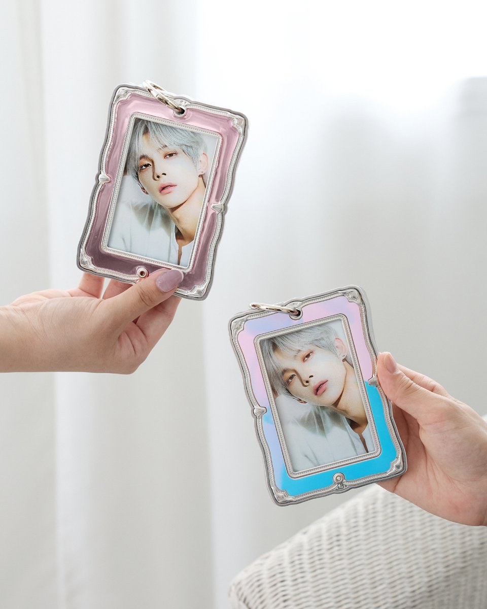 TORQUEx_info's tweet photo. 𝗡𝗘𝗪 𝗣𝗥𝗢𝗗𝗨𝗖𝗧◆2026.07.25 10:00-

2026 Pre-Fall COLLECTION
「DOCKING CLEAR CARD CASE」

アーティストやキャラクターグッズと組み合わせて使えるTORQUEx（トルク）のプロダクト。
ドッキングシリーズにクリアな質感のカラーバリエーションが登場。 https://t.co/Z3NNR0J5Ts