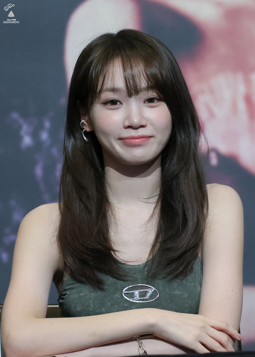 bestofchaewon's tweet photo. https://t.co/t2fUNQtLop