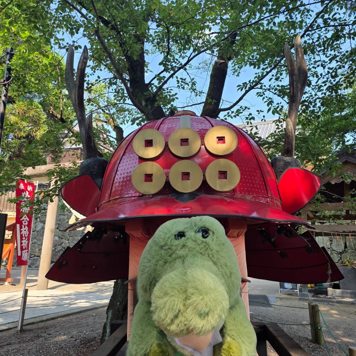 waally_takeoff's tweet photo. 真田幸村の真っ赤な甲冑😳
かっこいいね！ワーリー！✨ https://t.co/1L49k2IXqR