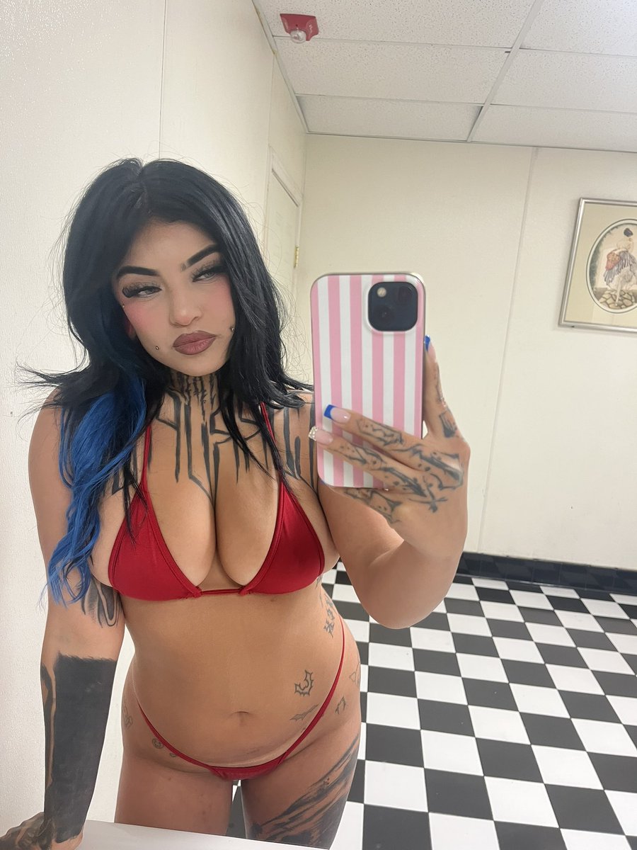 keezhOfficial's tweet photo. 🤑 https://t.co/CGPodauSHy
