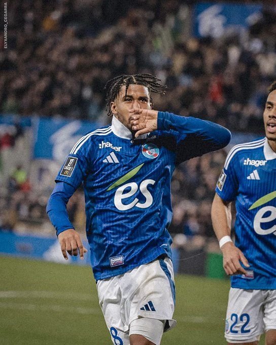 UtdPride's tweet photo. The version of Andrey Santos at Strasbourg never get the chance to showcase what it got to offer at Chelsea. But right now, I think we are getting to see that version now at United. 

What a player he has been so far👏🏽🇧🇷 https://t.co/3DvLmDvNpM