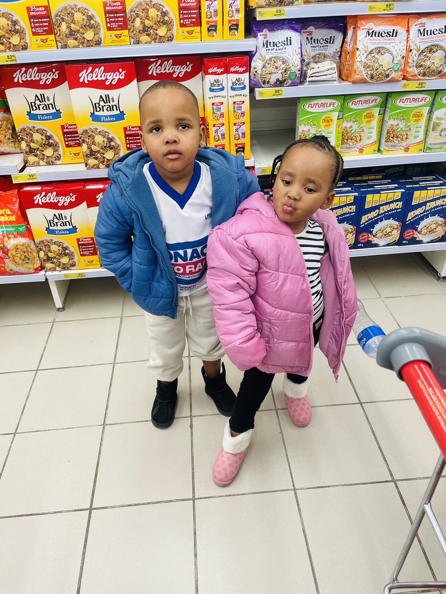 Ayindim_'s tweet photo. Laid my sister to rest 3 weeks ago 💔🕊️❤️ https://t.co/cnu7NprDFo