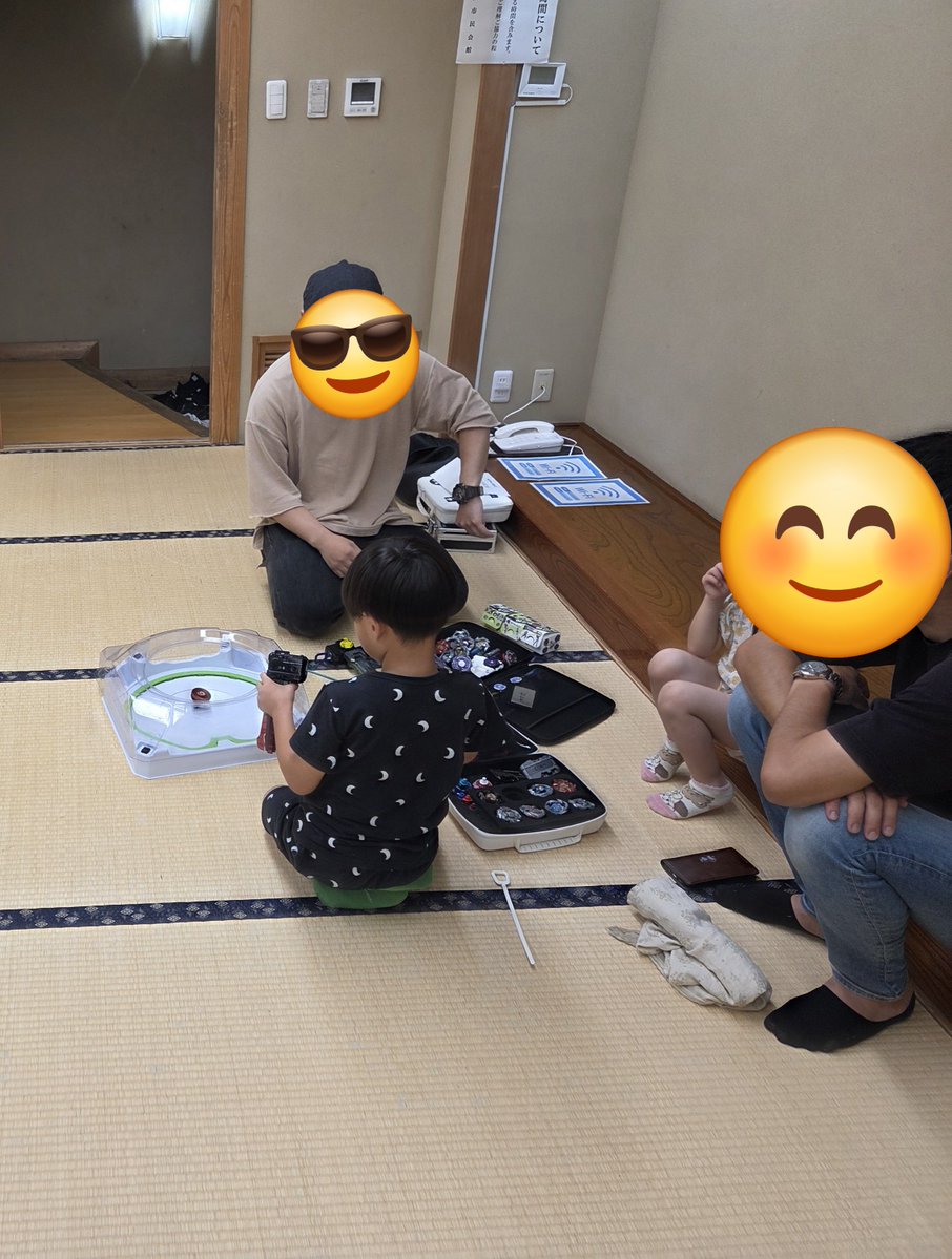 matsubeykai's tweet photo. #ベイブレードX
#松ベイ
本日もご参加いただきありがとうございました！
1部優勝：佐茂飯禁歩
2部優勝：こり
頂上決戦：佐茂飯禁歩
おめでとうございます！！
次回は8/21(金)に同じ時間から開始します！
受付は本日17時より行いますので、お待ちください🙇 https://t.co/dboMatovqh