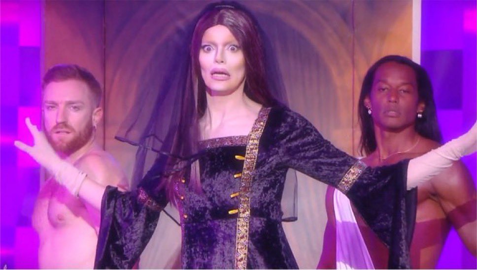 jadorelaquiche's tweet photo. Jessica Moretti ? 
#dragracefrance https://t.co/lCN8fsnIcQ