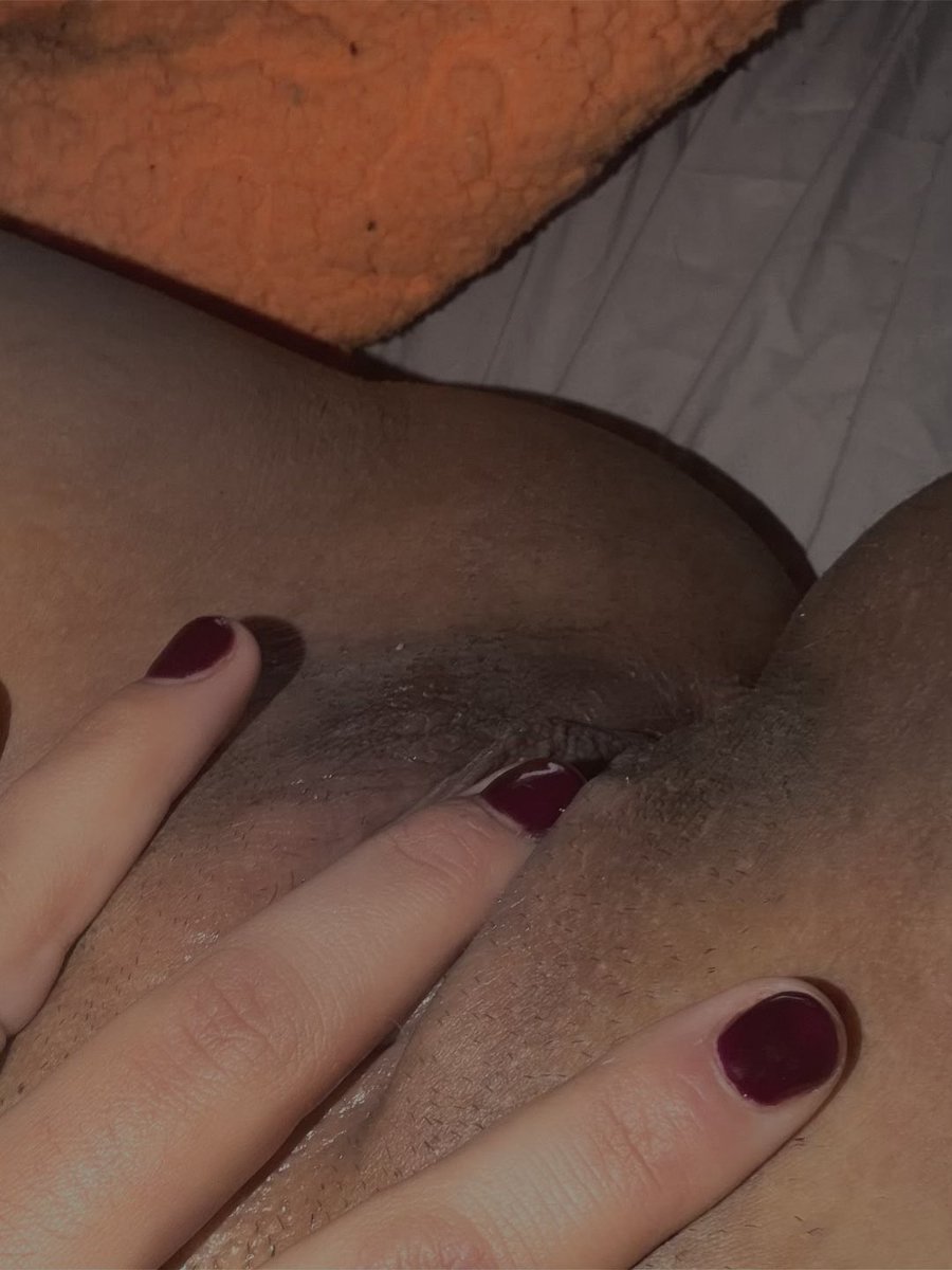 swetyd0ll's tweet photo. Quieres ver como me toco bb🤭 https://t.co/Y6XPbmGBV5