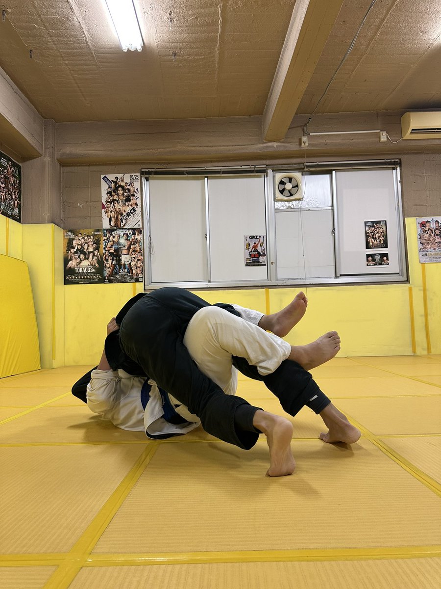 7/24（金） 20:15〜21:30 ブラジリアン柔術 21:30〜22:00 スパーリング