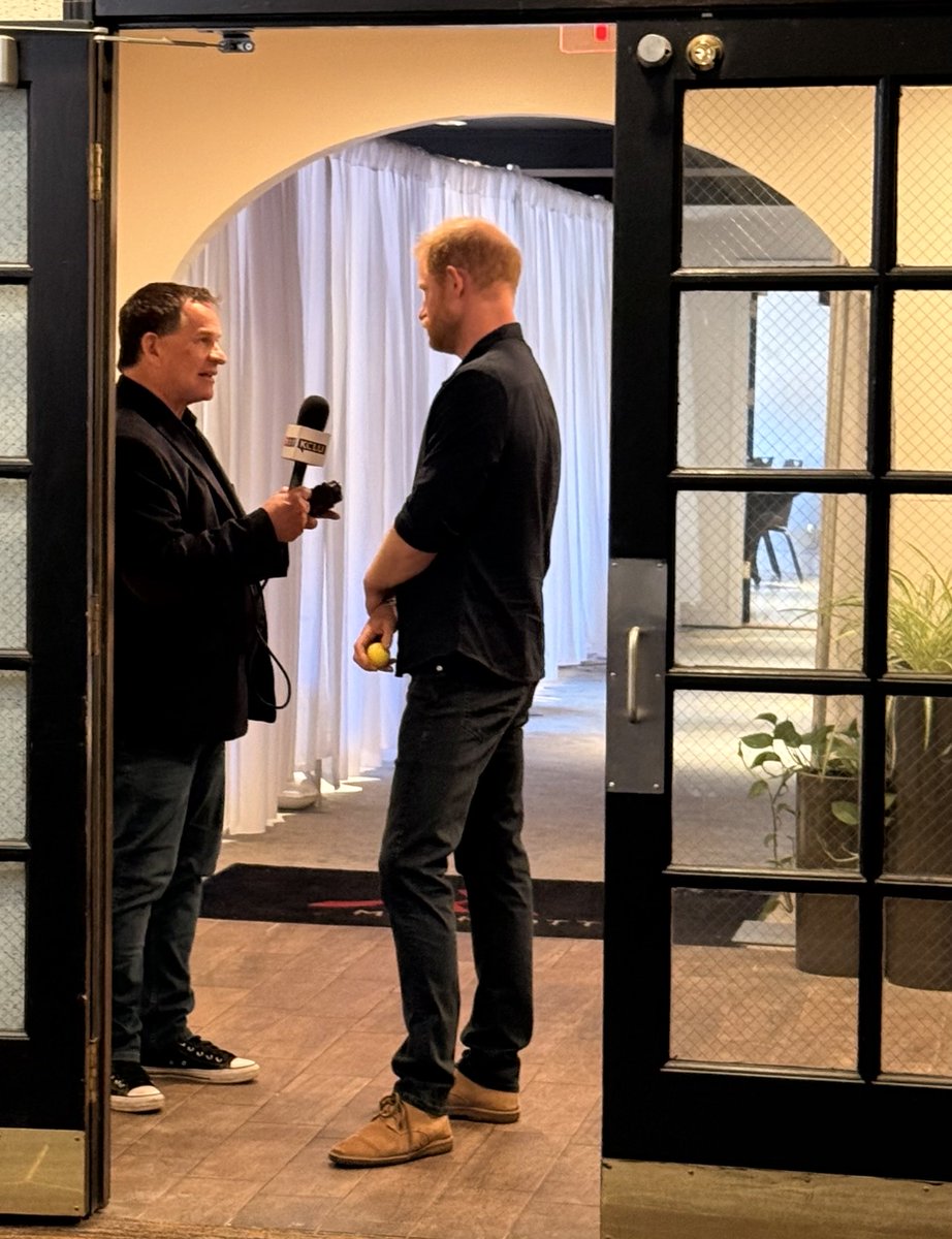 KcluNewsLance's tweet photo. A royal interview! Talked to Prince Harry at an event for people providing mental wellness support for first responders in Santa Barbara County. He was one of the presenters at the peer support training event. #princeharry #firstresponders #santaynezvalley #royalfamily #one805 https://t.co/sOf9lKOyx1