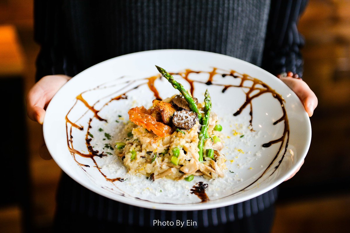 MichaelOchse's tweet photo. Just had the BEST truffle mushroom risotto at that cozy little bistro on 5th St. Creamy, earthy, and not a single clump—10/10 would come back tomorrow! https://t.co/Blp7gvIcHi