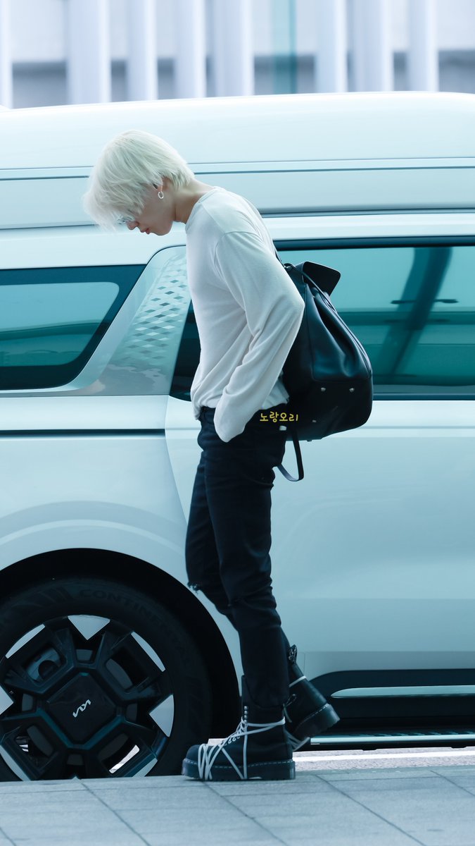 YellowDuck718's tweet photo. 260725

인천공항 태민이 

#태민 #TAEMIN #テミン #泰民 https://t.co/CcKdVB6mNx