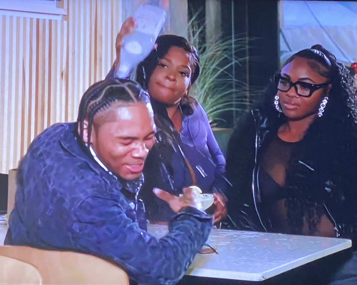 CaptPiccard's tweet photo. #loveafterlockup
The fact she didn’t spazz on Babyhair tells me they been playing him all this time 😂 https://t.co/MTI1MM3bcB