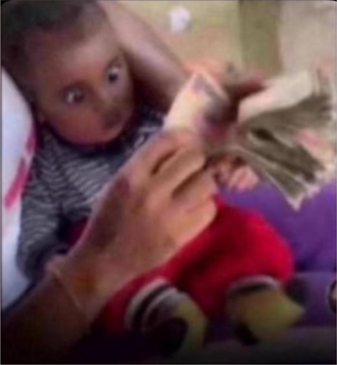 Chocogramz_'s tweet photo. No need for DNA, na my pikin be this https://t.co/Xqm2J50nR4