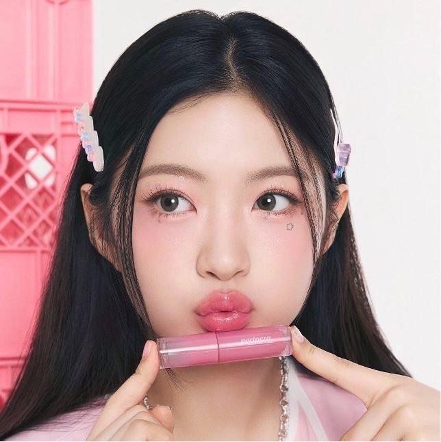 iloveKpopbm's tweet photo. Kya, chúpame la v3rg4 con esos labios hermosos que tienes 👄 para después venirme en tu boca 🥵💦. https://t.co/o37XH7vREh