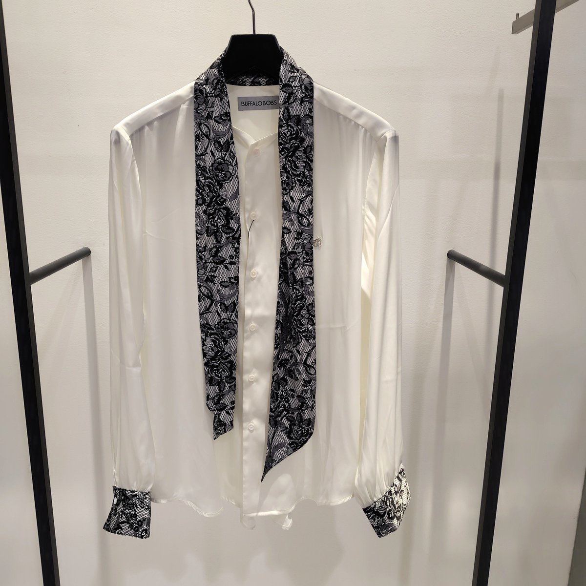 fZ8FB9eqxvlyNap's tweet photo. 【BUFFALO BOBS】
TIE A TIE-STARRY
#buffalobobs
#バッファローボブズ https://t.co/qx2NfK03ZQ