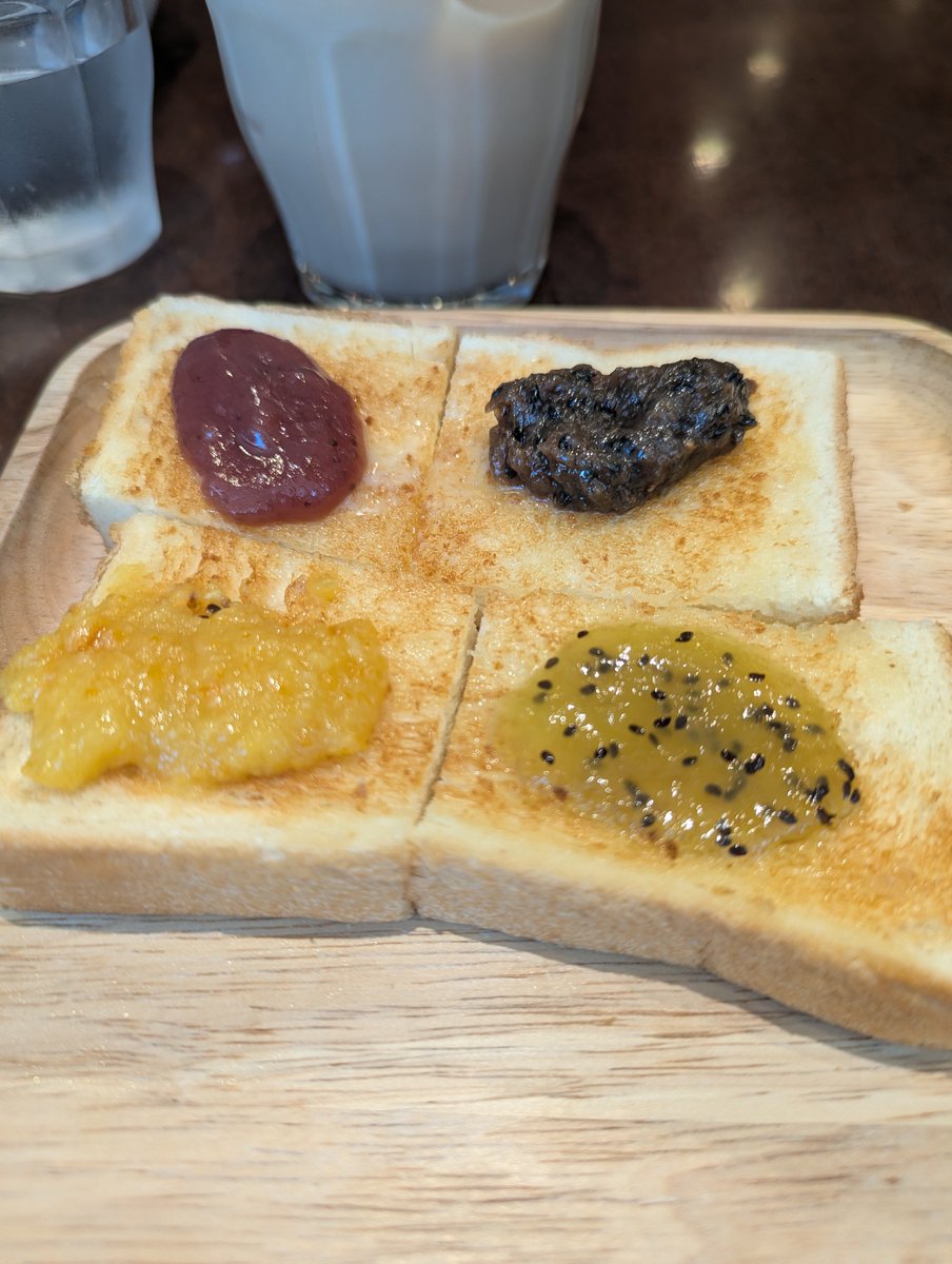 RSF_ripsf's tweet photo. モーニング食べたよ。 https://t.co/FTjW5PBQXz