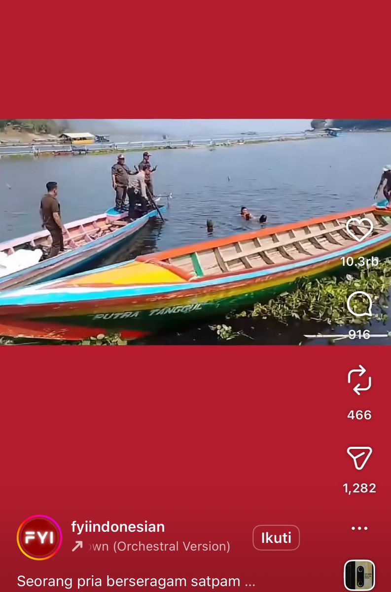 bakuldimsum_'s tweet photo. Kalian tau berita ini gak???
Alm profesinya satpam, kaki tangannya di ikat di ceburin ke waduk. Yg gue baca dugaannya krn bubarin pemuda yg lagi nongkrong sampe larut malam 🥺 https://t.co/G9LkrhdYbk