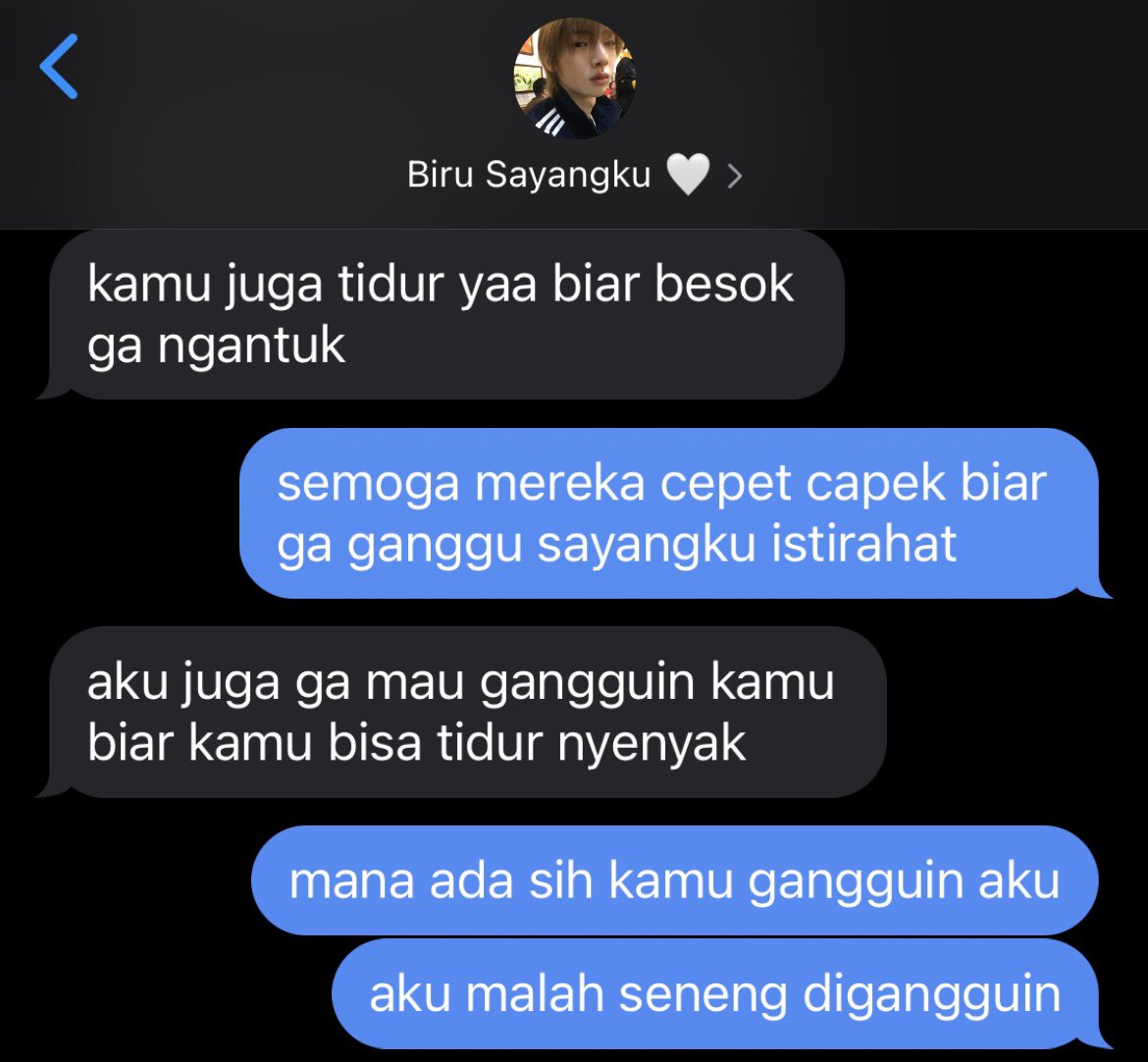 SUMMERGAZES's tweet photo. empat. aku ga masalah diganggu kamu https://t.co/XF0qh8CUPw