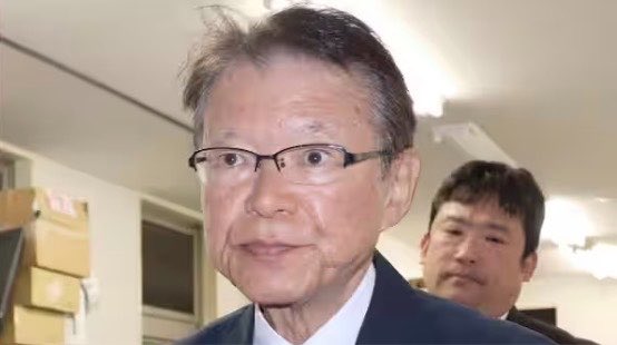 numururetsupeo's tweet photo. 【悲報】中道おこぼれ議員・長妻昭さん、高市総理の秘書の陳述書が国会に提出されたことについて、更に支持率を下げたい模様🚨

長妻昭氏
『白黒つけなければならない』ドヤッ

証拠も出せないくせに何言ってんの🙄
もう一生やってれば？w https://t.co/DFeCZelD4x
