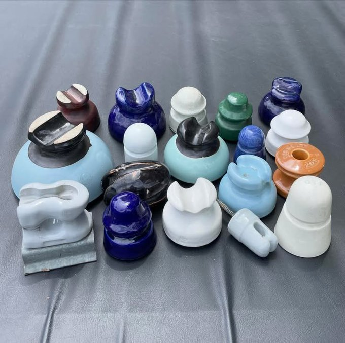 Meganm5fe's tweet photo. Do you know what these things are? https://t.co/tgwVtf5ld5