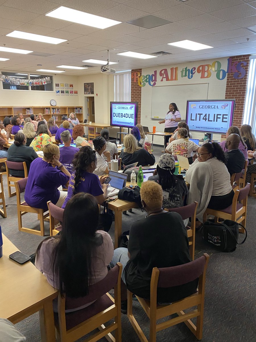 DentlerRCE's tweet photo. Beyond happy to be back in the building with my Racer family! Here’s to another GREAT year at The Creek! #WeAreRacers @RCE_HCS #FocusedForward #Year16 https://t.co/hEURH3T7PX