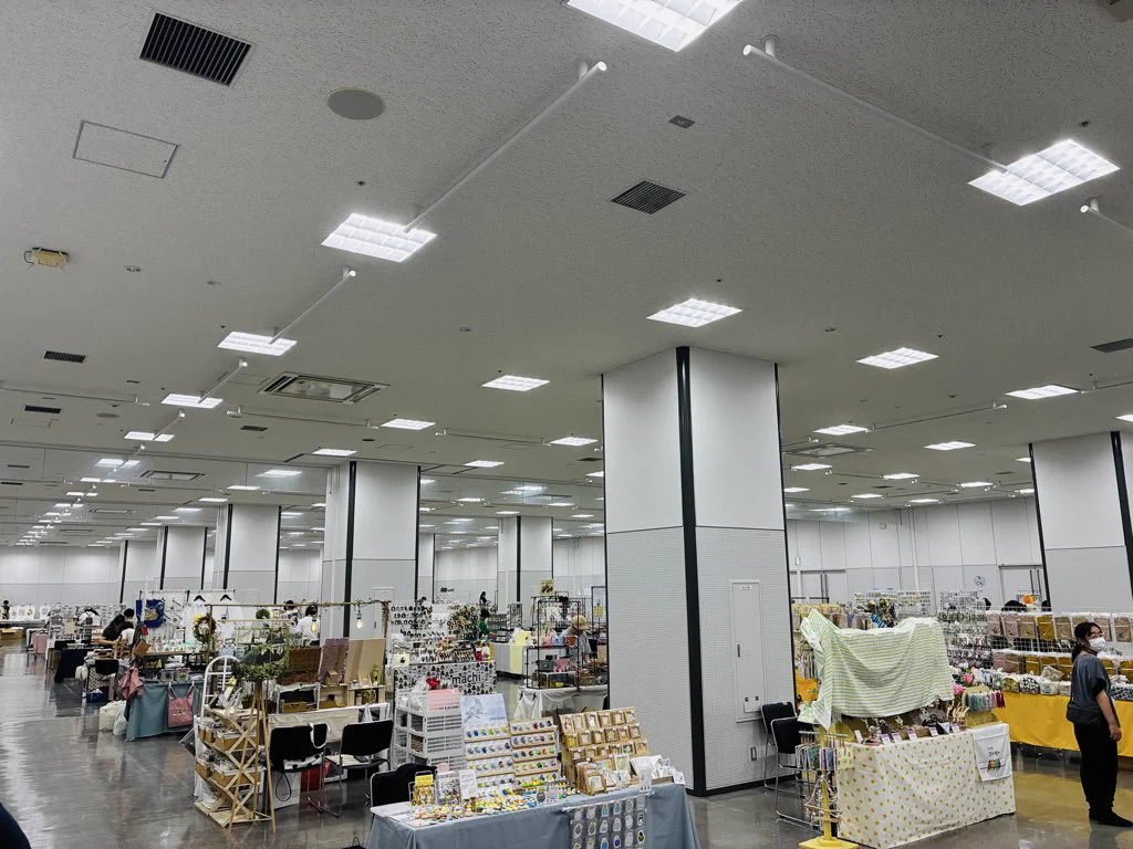 株式会社ことりカフェ【公式】鳥フェス神戸9/26-27 鳥フェス札幌10/3-4