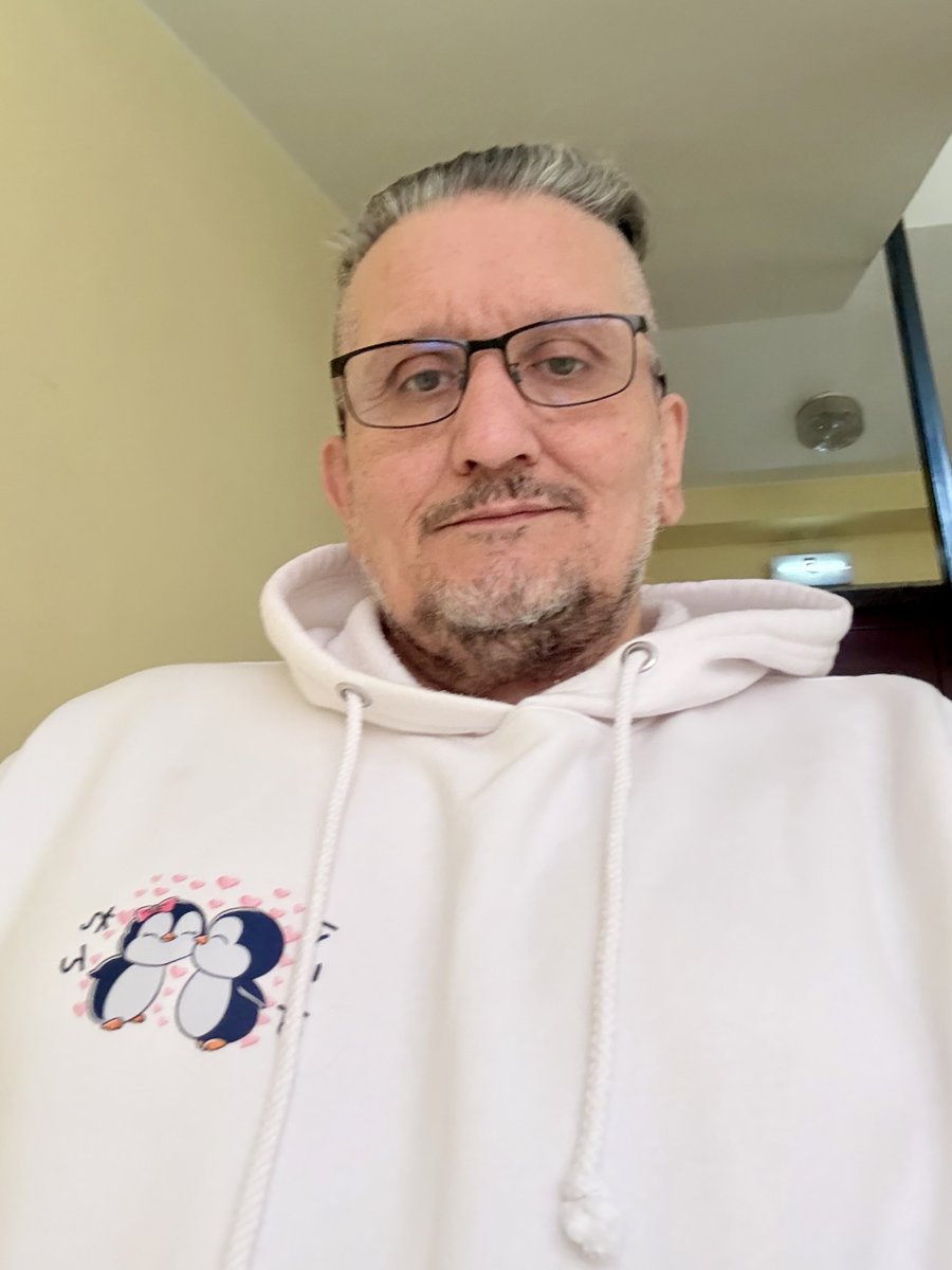 NAINOOCK's tweet photo. @BialinyiaTS Oui princesse tu es une femme magnifique et merveilleuse et extrêmement belle. Je resterai avec toi et je voudrais partager la vie à tes côtés mon amour. Je m’appelle Mario et j’aimerais te connaître davantage et pouvoir nous rencontrer envoie-moi un message je t’envoie ma photo https://t.co/W8OkaLpzNg