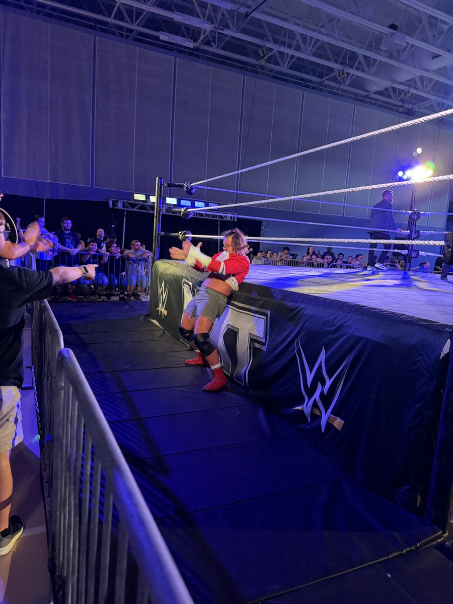 LexyHenke's tweet photo. FINALLY!!! ALL MY BOYS TOGETHER!! @tatewilderwwe @HankWalker_WWE @TankLedgerWWE and Ek Prosper here at #NXTftPierce #nxtfortpierce 

SHOW ME THE BELLYYYYY https://t.co/iJXkwYYant