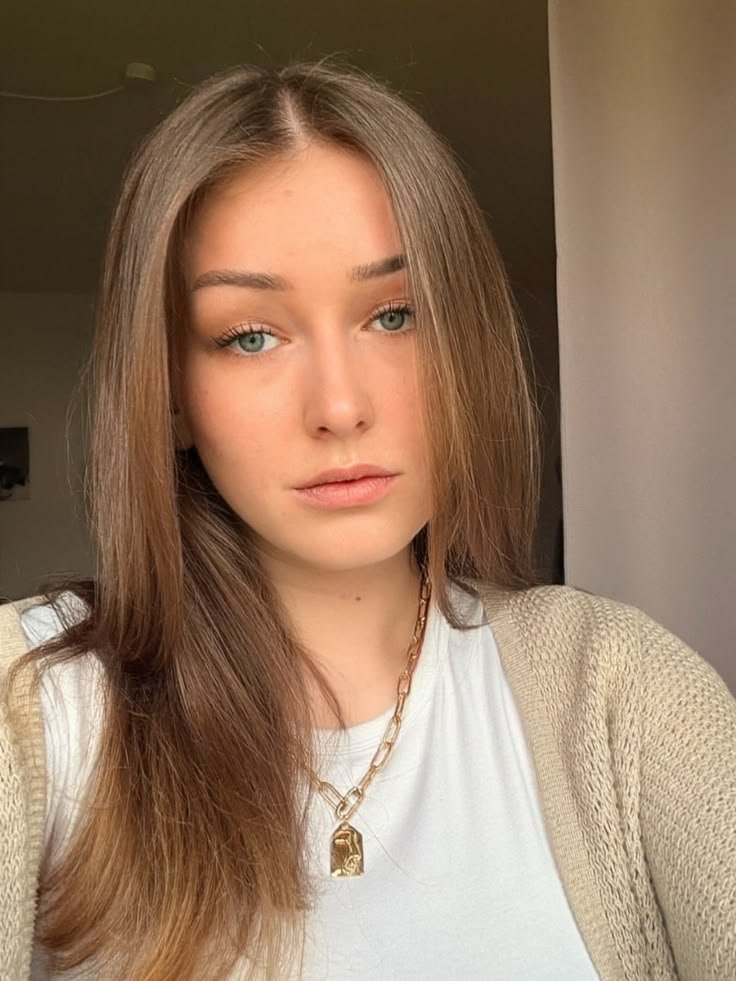 Ashley 👣 tweet media