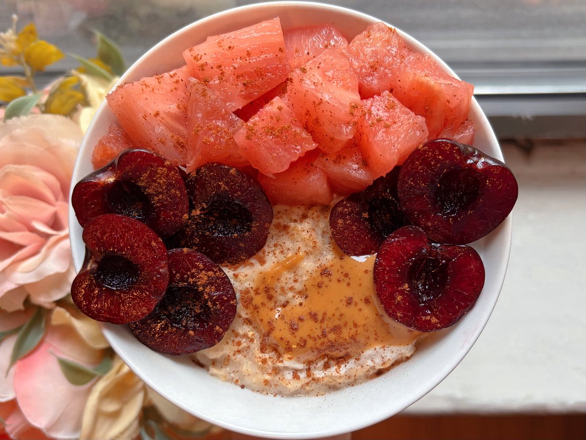 noellecals's tweet photo. 7/24 823 cals.
(61g protein, 35g fiber)

breakfast (295 cals.)
lunch (283 cals.)
dinner (245 cals.) https://t.co/f1Alc2GgjH