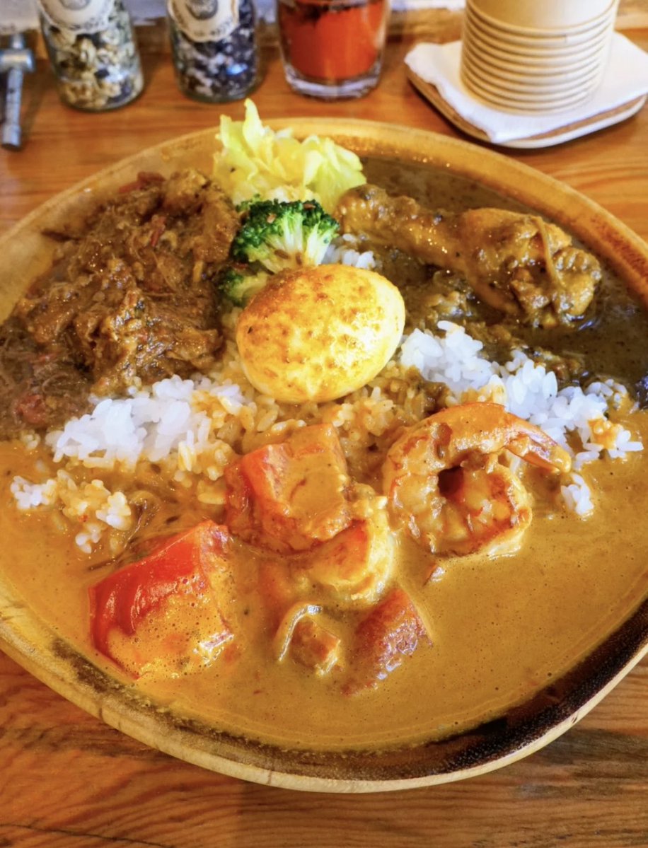 BONSCURRY1's tweet photo. 7/25は11:30〜3:00

⭕️無添加モッツァレラと銘柄牛の無水カレー
⭕️シーフードココナツカレー（ホタテ、小柱、エビ）単品不可
⭕️舞茸いり旨出汁チキンキーマ

売り切れ終了です。

京阪関目駅から徒歩3分。
駐車場近隣に多数あり。
オープンすぐがおすすめです。
よろしくお願いいたします！ https://t.co/89eSEkaEzV