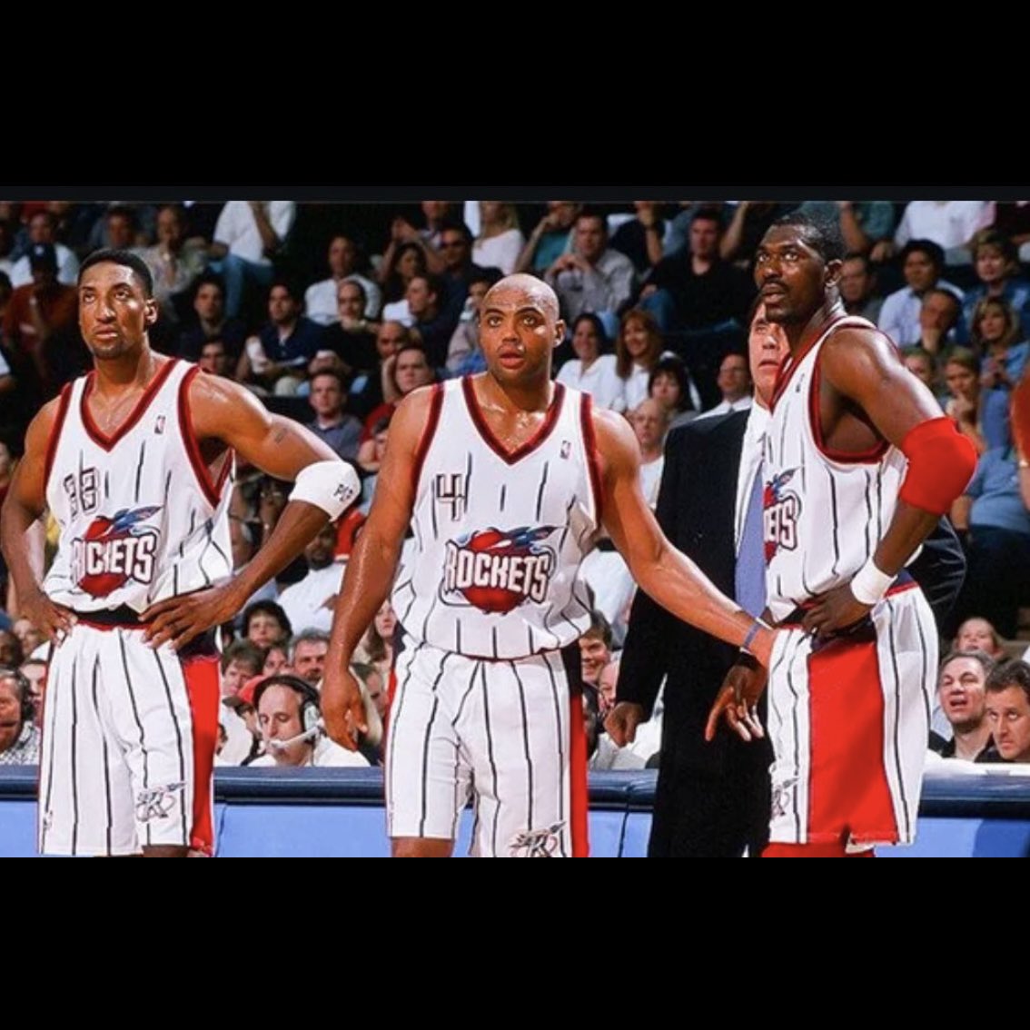 MeezyFBaby3's tweet photo. @RyanMitch_Dev @LegionHoops @TheTruth8240 https://t.co/M89B58uLcD