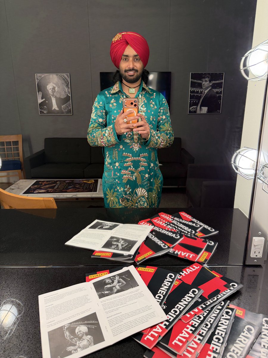 SufiSartaaj's tweet photo. Honoured to have performed at the Historic & Iconic 𝐂𝐀𝐑𝐍𝐄𝐆𝐈𝐄 𝐇𝐀𝐋𝐋 @carnegiehall An enduring symbol of artistic excellence in 𝗠𝗮𝗻𝗵𝗮𝘁𝘁𝗮𝗻, 𝐍𝐄𝐖 𝐘𝐎𝐑𝐊, United States of America🇺🇸A memorable conclusion to 𝐓𝐡𝐞 𝐇𝐞𝐫𝐢𝐭𝐚𝐠𝐞 𝐓𝐨𝐮𝐫 𝟐𝟎𝟐𝟔

#carnegiehall #newyork #sartaajlive #heritagetour #satindersartaaj