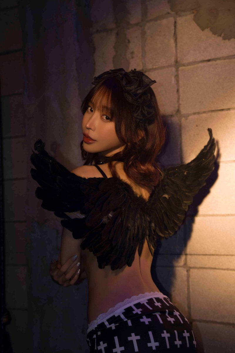 hitotsunagi_cf's tweet photo. ☆七瀬アリスプロジェクト☆

📢 【支援終了まで あと37日】
※プロジェクトは 8/31 23:59 に受付終了となります。

【リターン紹介 / オフ会プランのご案内】

たっぷり180分間過ごせる、豪華特典満載のオフ会参加リターンです。

★ プランの仕組み
9月22日（祝）に都内にて開催予定のオフ会へご招待！3時間たっぷりと楽しい空間をご満喫いただけます。

★ 注目ポイント
なんとイベント中は【撮影し放題】！
さらにサイン入り写真集やツーショット動画（10秒）、思い出ツーショチェキに加え、
ご本人が作成する【オリジナルチェキ帳】まで手に入る最高に豪華なセットです。

👉 詳細・ご支援はこちらから
https://t.co/NYB1mEXE7e
#七瀬アリス #６周年記念プロジェクト