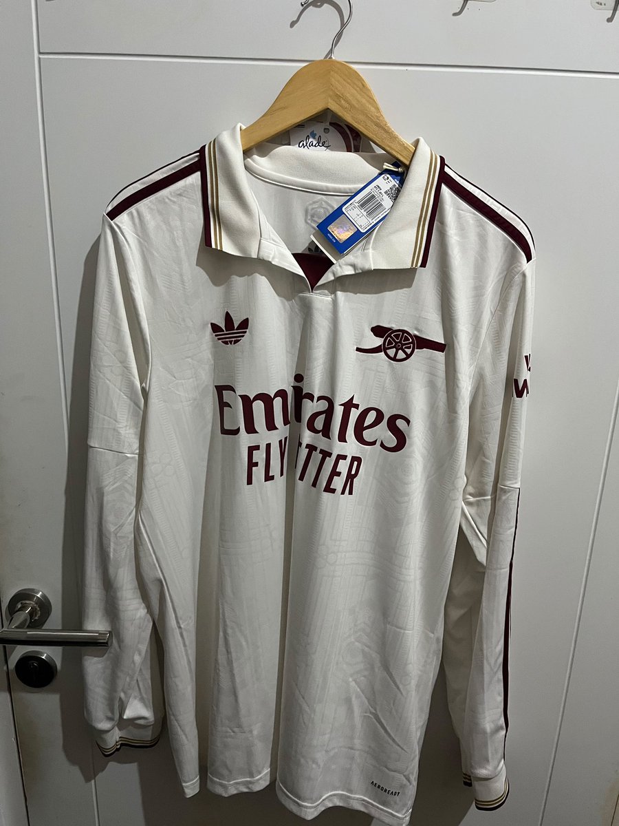 LafisyaPutra's tweet photo. #jersey4sale 

Mexico h 2026,M XL,bnwt,950k
Jerman h 2026, M L XL,bnwt,950k
Arsenal 3rd 25/26,LS,bnwt,nns ori,2.900k
Wa 081294484157 / rekber

@Jerseyforum https://t.co/5jRQtkiCUJ