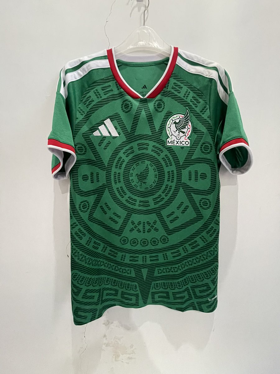 LafisyaPutra's tweet photo. #jersey4sale 

Mexico h 2026,M XL,bnwt,950k
Jerman h 2026, M L XL,bnwt,950k
Arsenal 3rd 25/26,LS,bnwt,nns ori,2.900k
Wa 081294484157 / rekber

@Jerseyforum https://t.co/5jRQtkiCUJ