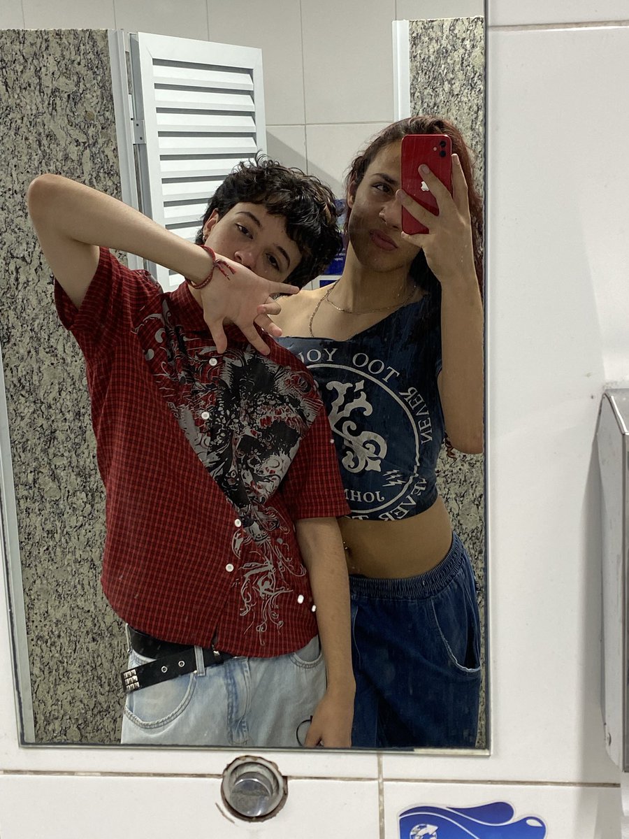 Jojozinhol's tweet photo. O “bo” do meu “lá”
volta to com sdds https://t.co/QnBRDneV7q