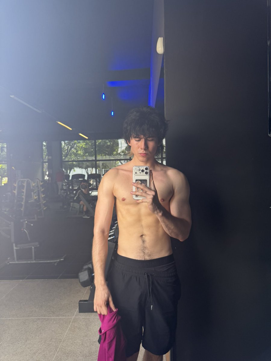 Theneighbors06's tweet photo. https://t.co/w89ApWPq3F

Online 😈🤤 https://t.co/llcdD7qSs5
