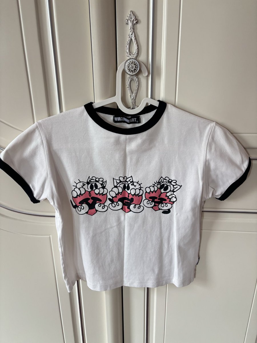 _mmoominn_'s tweet photo. ส่งต่อ vgh 250 รวมส่ง ดูรูปเพิ่มเติมได้
#เสื้อผ้ามือสอง #เสื้อผ้ามือสองสภาพดี #ส่งต่อเสื้อผ้า #ส่งต่อเสื้อผ้ามือสอง #ส่งต่อเสื้อผ้า��ือสองสภาพดี #โล๊ะตู้เสื้อผ้า #ส่งต่อstylistshop #ส่งต่อvghbkk #choosedressมือสอง #ส่งต่อdaddy https://t.co/T6MOFmDQRg