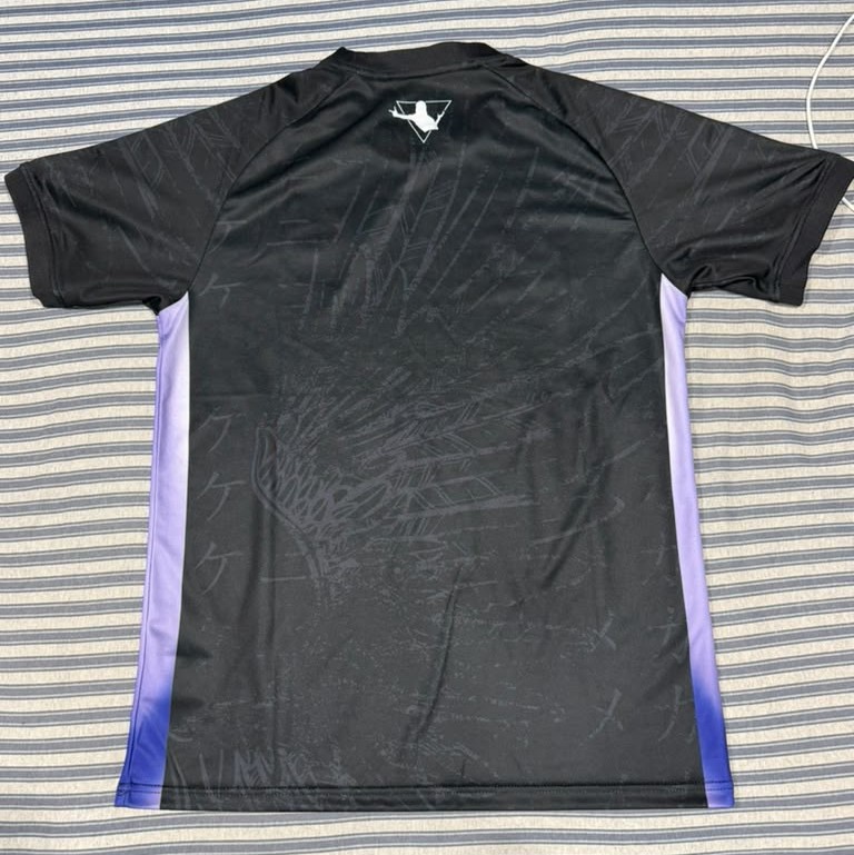 that_bald_bro's tweet photo. KENNY OMEGA BLCKSMTH GIVEAWAY!!!!

purchased a @KennyOmegamanX  jersey from  @BLCKSMTHApparel a couple of months ago but unfortunately it doesnt fit. even after slimming down a bit wearing a medium doesnt work for me brother 😅

only worn once (clean obviously)
Adult Medium

to enter just like, retweet and follow me as well 👍

winner will be selected tomorrow night 930pm EST

if you win and will be at either #aewredemption or #aewallin ill hand it to you personally. all others ill ship it out to you. GOOD LUCK!! 😎 #AEW
