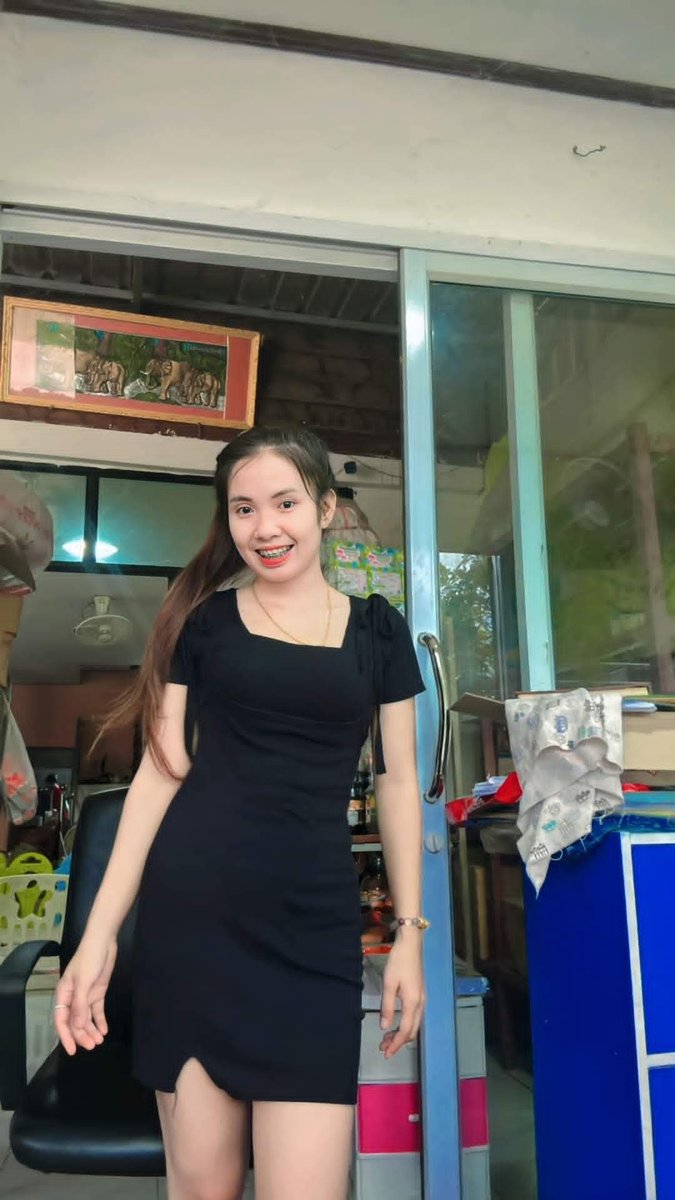 yaya122653's tweet photo. ใครเหงาบ้าง ใครว่างบ้างเสาอาทิตย์..

#บางพลี #สมุทรปราการ #บางพลีน้อย #บางบ่อ #แพรกษา https://t.co/ug6hXlS3yy