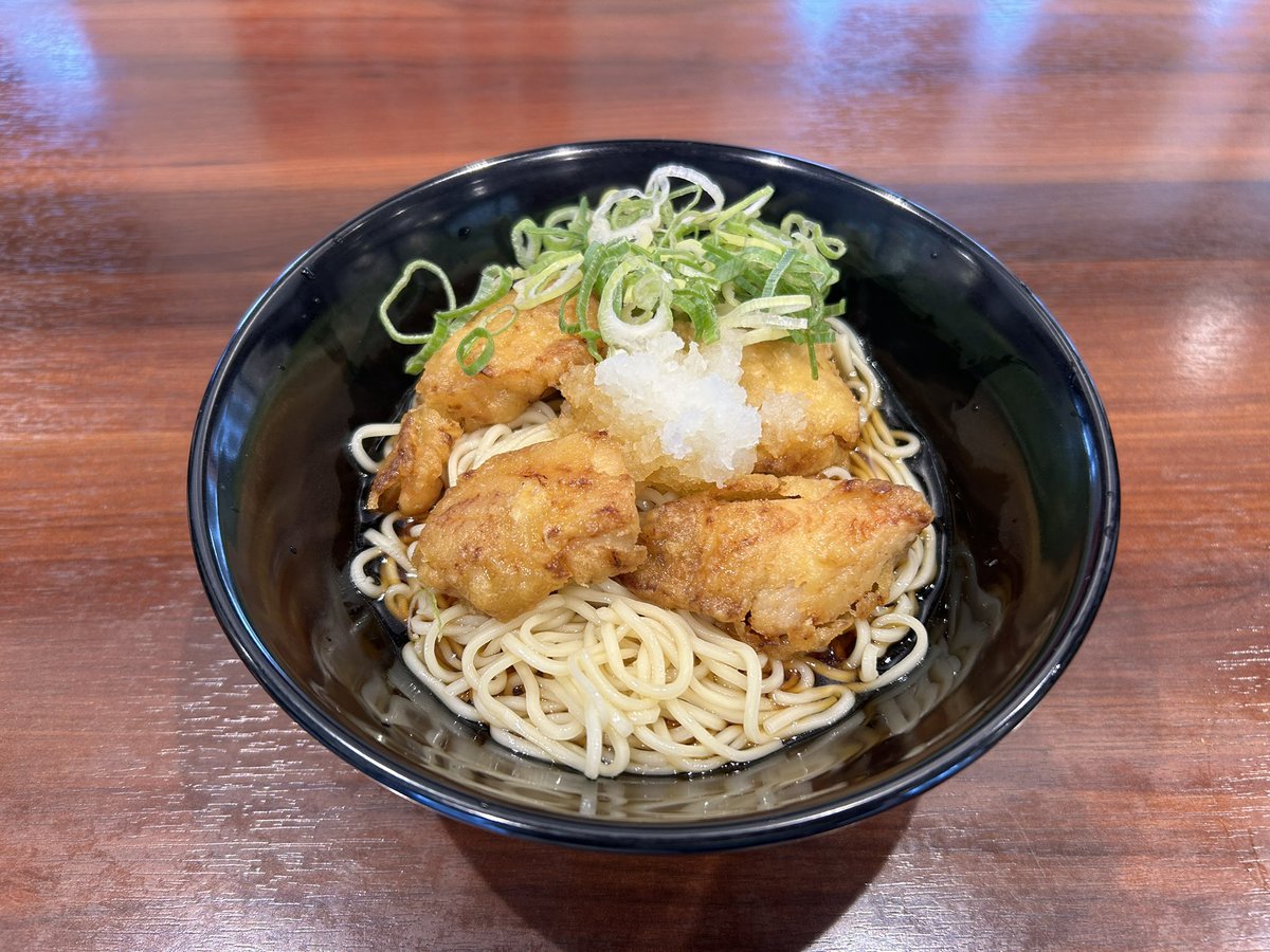 Toorisugari0203's tweet photo. 姫路にきたらコレは外せない
まねきのえきそば https://t.co/mIqxUHv2BZ