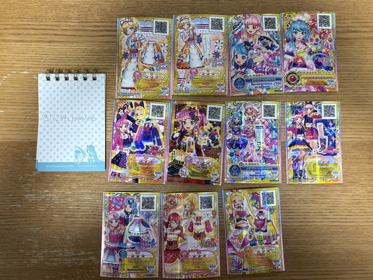1234_ramune's tweet photo. 【交換】アイカツカード アイカツ アイカツフレンズ アイカツスターズ
【譲】画像1-4
【求】レインボーエトワールコーデ
アイカツスターズのルーレット当選品のカードを特に求めております。

もしルーレット当選品と交換可能な場合お好きなカードを何枚でもお選びいただいて大丈夫です。 https://t.co/jPMzpvhGZP