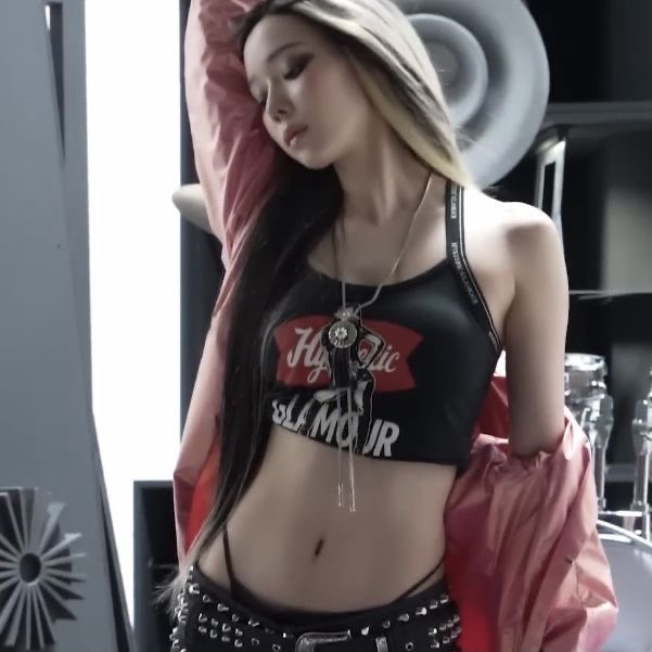 babykmj_'s tweet photo. i think about this mj at least twice a day https://t.co/XlDwfoRAWO