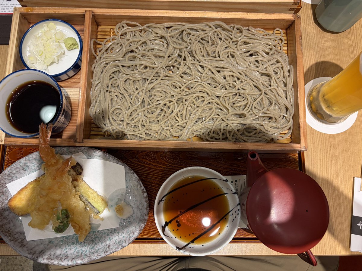 masatoltia's tweet photo. 昼間っからごめんなさい
だって暑いんだもん
私蕎麦大好きっこです https://t.co/yDxqCAMNX7