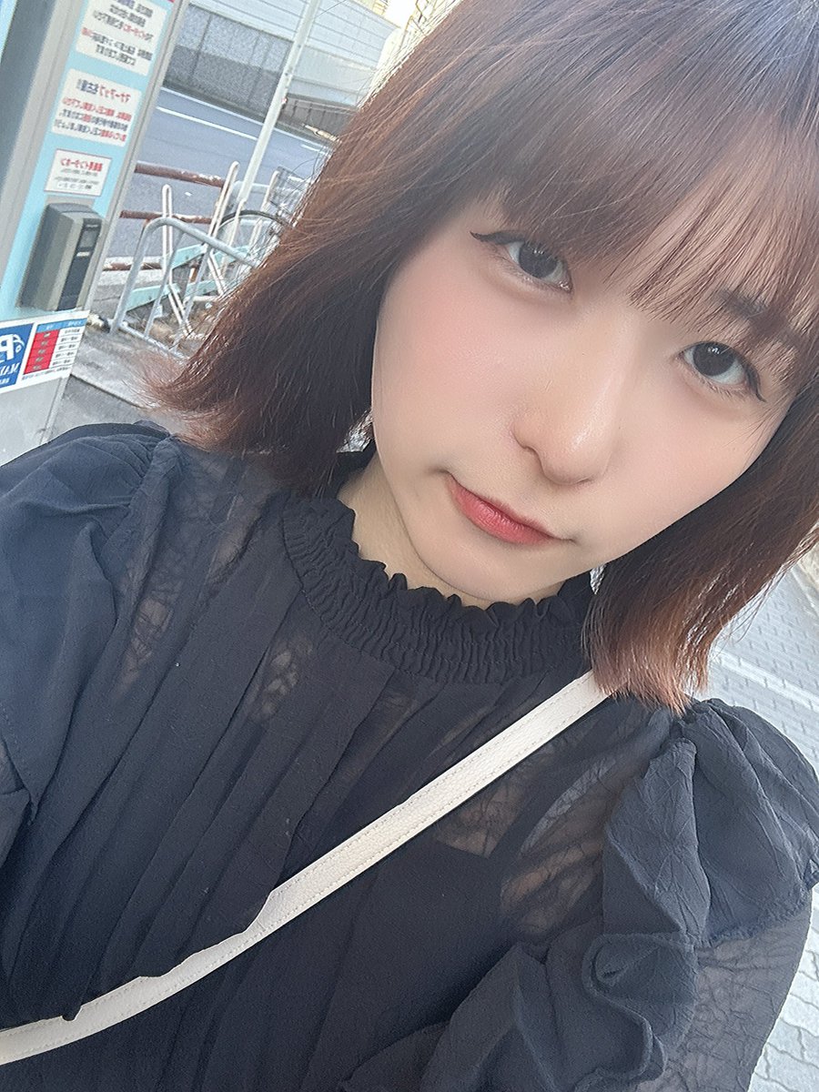 hotaru22m's tweet photo. 本日は女流リーグ第4節
昨日美容院で髪切ってもらった💇‍♀️ https://t.co/Ykl7z2fYfN