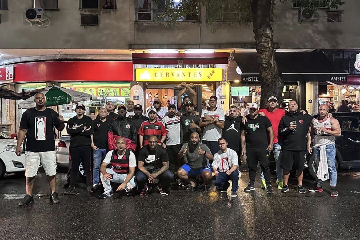 adm_orgcrf's tweet photo. ⚠️ EM 2023 Reunião de acordo de paz  que rolou  hoje entre as lideranças  da Jovem Fla ,Raça Rubro Negra e Independente. https://t.co/6PXPLkuYAS